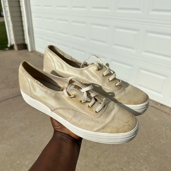 Keds Women’s The Platform Triple Metallic Gold Sneakers - Picture 3 of 16